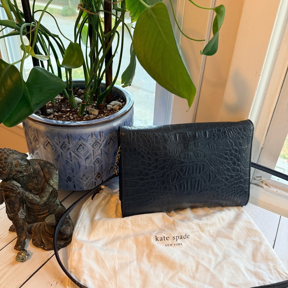 Kate Spade | Fiona Orchard Valley Navy Croc Embossed Leather Crossbody - Picture 3 of 8